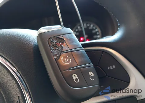 2021 Jeep Renegade Latitude 4X4 from USA, damaged, VIN ZACNJDBB2MPN33148